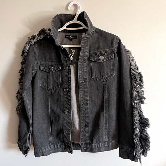 Nasty Gal Daisy Street denim jacket with ruffle sleeves - Picture 1 of 7